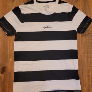 Guys Hollister Navy and White Bold Stripe Tee - Size XXS